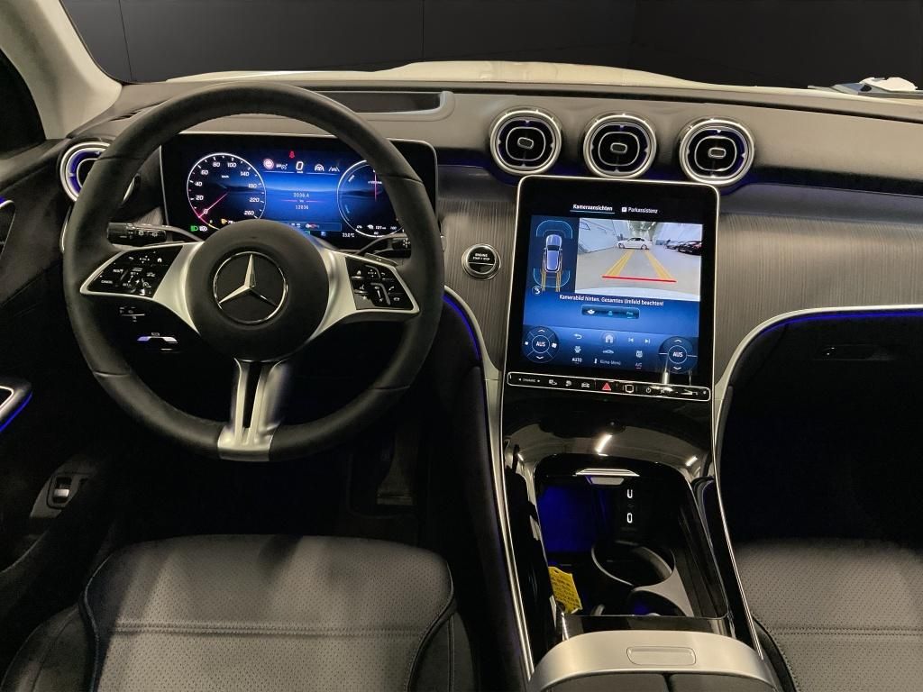 Mercedes-Benz GLC 300 e 4M AVANTGARDE PANORAMA DISTRONIC AHK