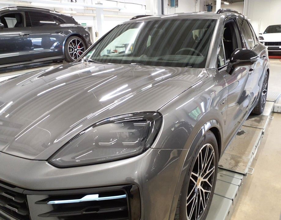 Porsche Cayenne S E-Hyb #MEGA SPEC! PDCC! HINTERACHS!