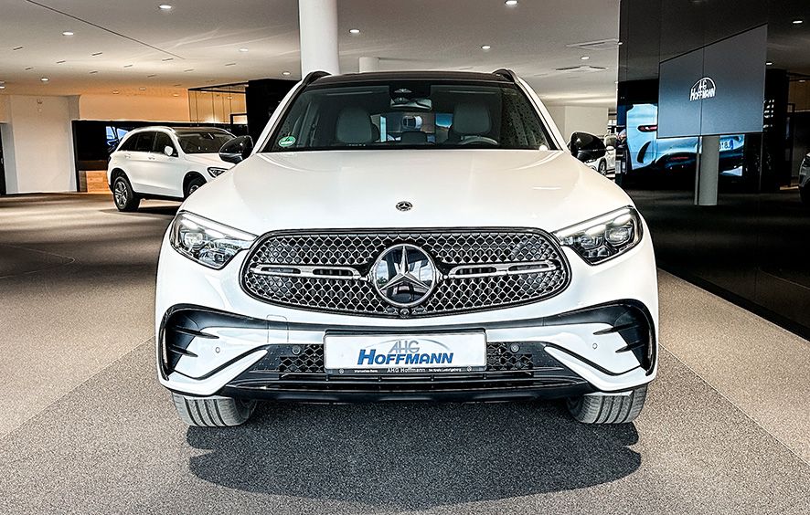 Mercedes-Benz GLC 300 de 4M AMGLiADPl+DigiL+Pano+AHK+Distronic