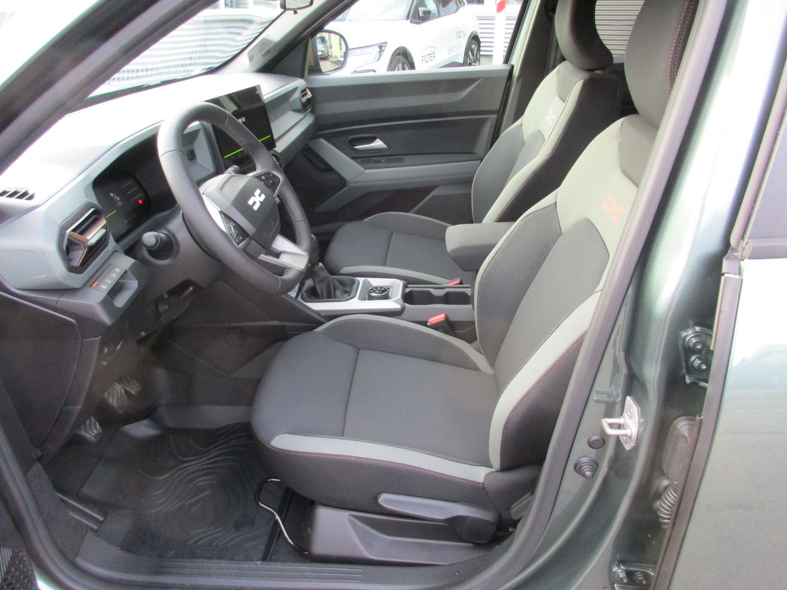 Dacia Duster III TCe 130 Extreme 4x4 - Samsaru's Car Outlet