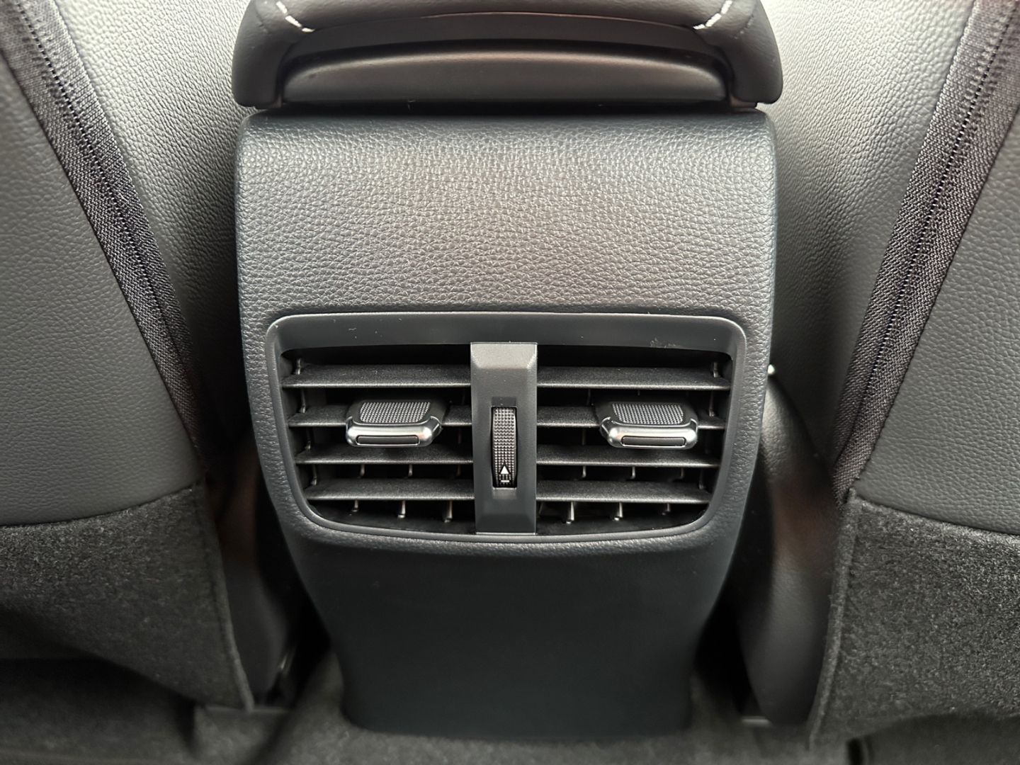 Toyota Corolla 2.0 Hybrid TS GR Sport *Bi-LED*el. Heckk