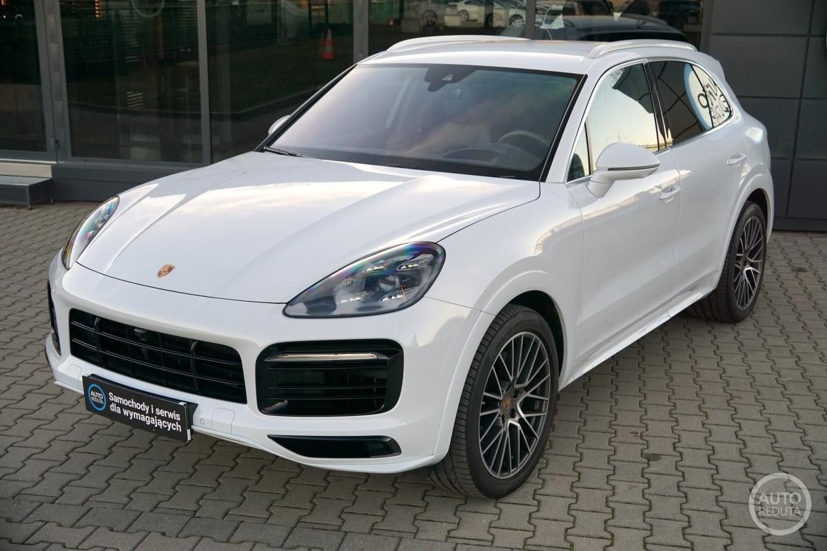 Porsche Cayenne  Luftfederung / BOSE / HUD