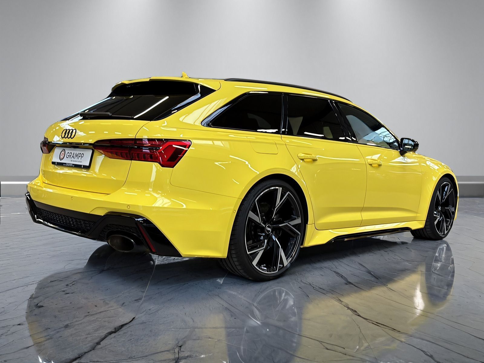 Audi RS 6 Avant +KERAMIK+SPORTABGAS+LASER+AHK+KAMERAS