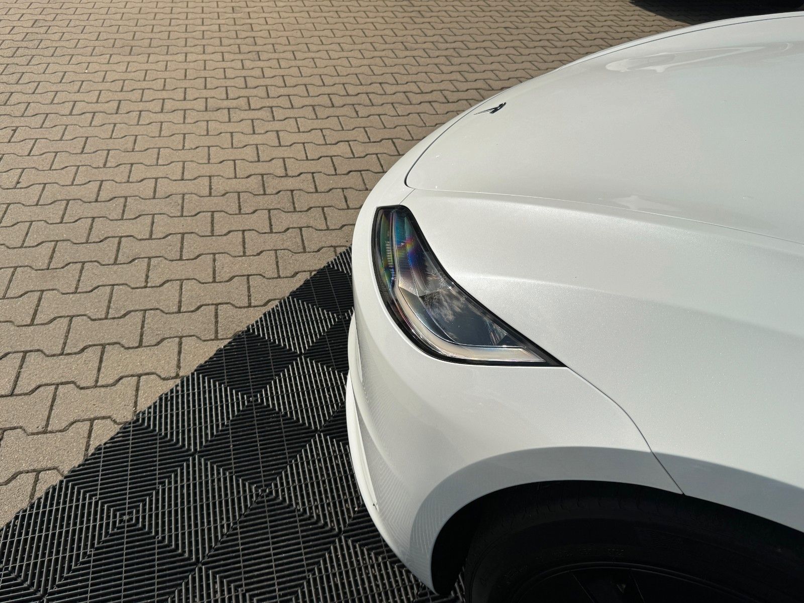 Tesla MODEL 3 HIGHLAND LR AWD | HW4 | TOW PACKAGE |