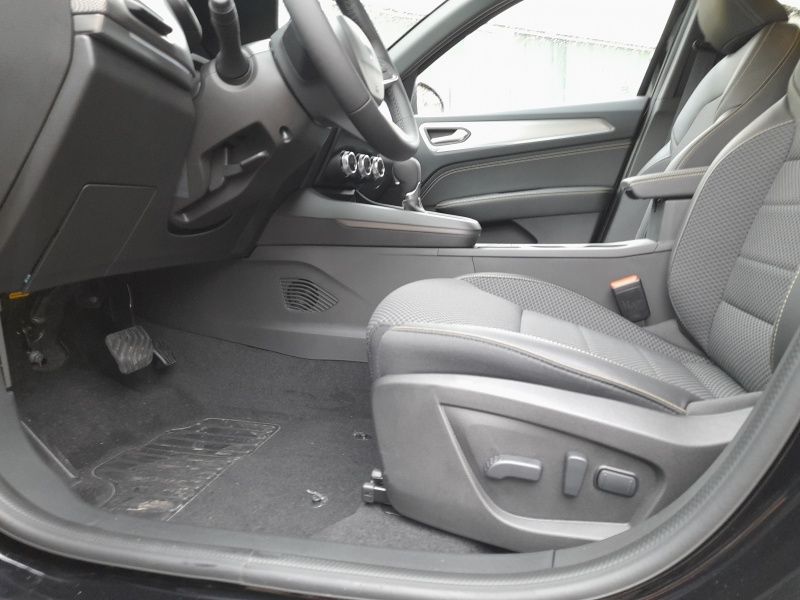 Renault ARKANA TECHNO E-Tech Full Hybrid - Samsaru's Car Outlet