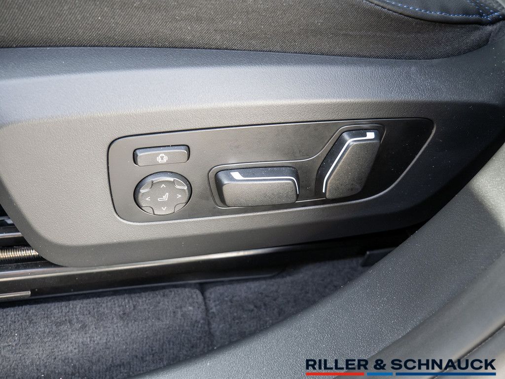 BMW X3 xDrive 30e M Sport 360°+ACC+AHK+H/K+KAM+MEM+K