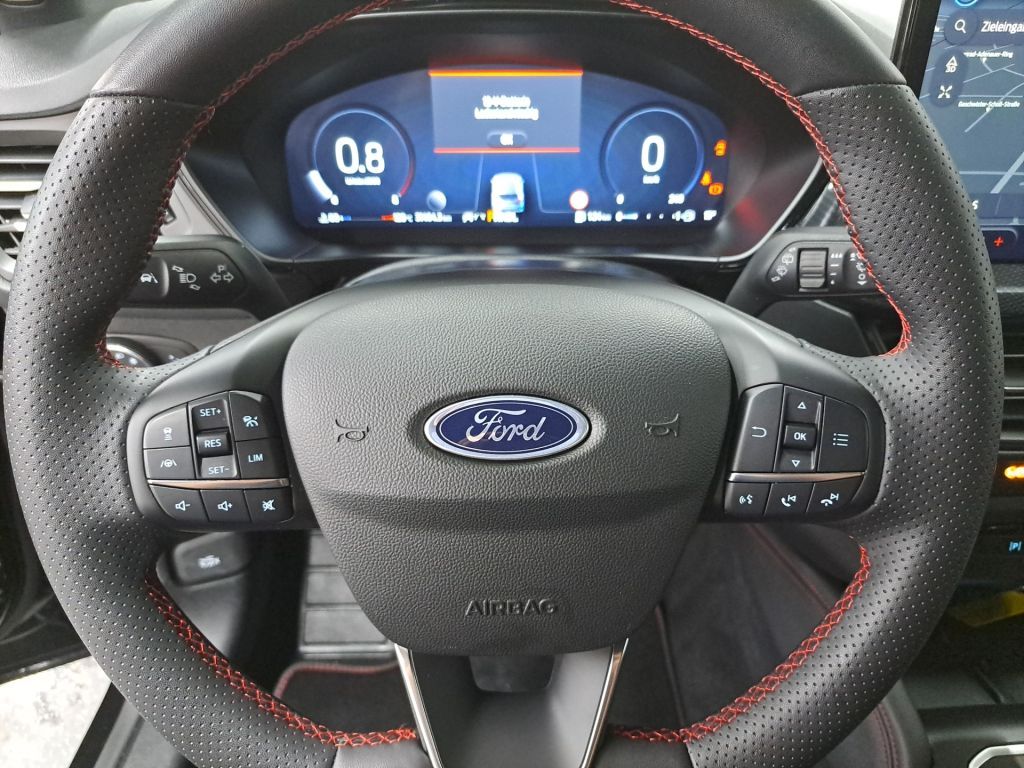 Ford Focus Turnier 1.0  Aut. ST-LINE X MATRIX  NAVI S