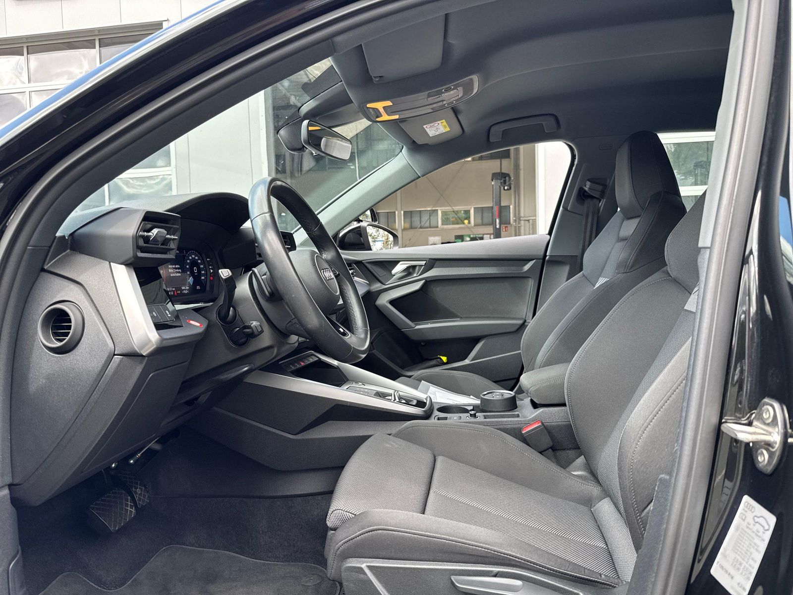 Audi A3 Sportback 30 TFSi S-Line S-tronic Fahrschule