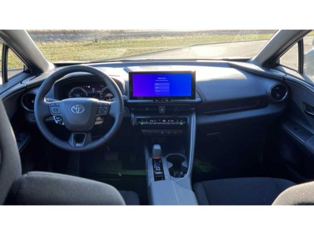 Toyota C-HR 1.8 Hybrid - Samsaru's Car Outlet
