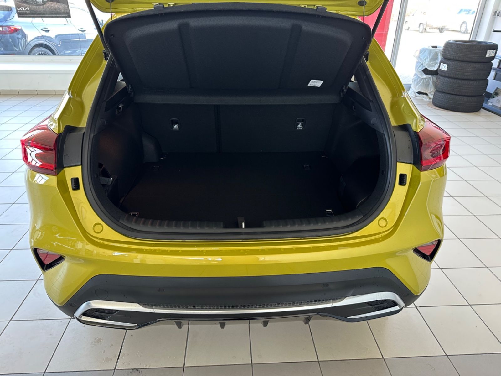 Kia XCeed PHEV Vision - Samsaru's Car Outlet