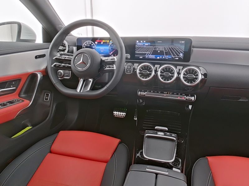 Mercedes-Benz CLA 220 d Coupé AMG-Sport - Samsaru's Car Outlet