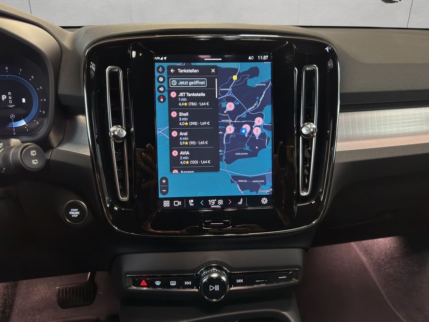 Volvo XC40 B3 B DKG Core AHK