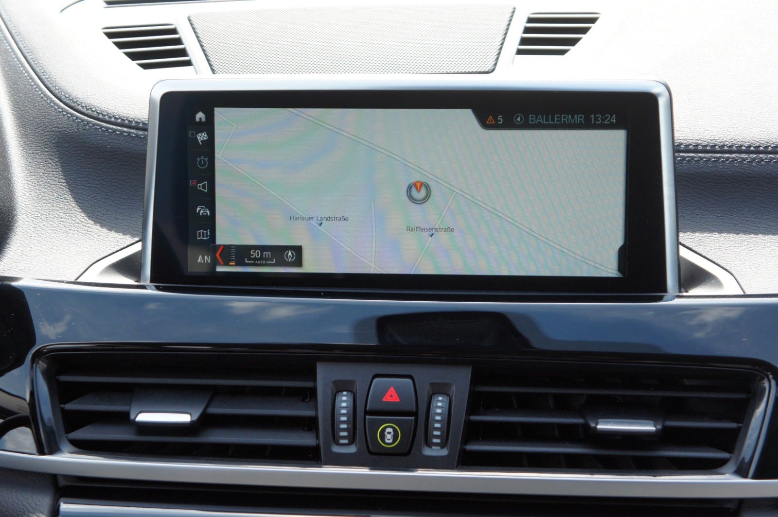 BMW X1 xDrive 25e xLine - Samsaru's Car Outlet