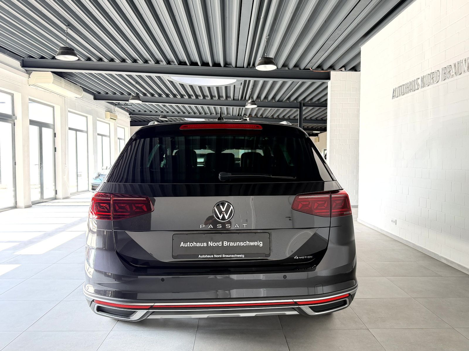 Volkswagen Passat Alltrack Variant 2.0 TDI DSG*Pano*AHK*IQ*