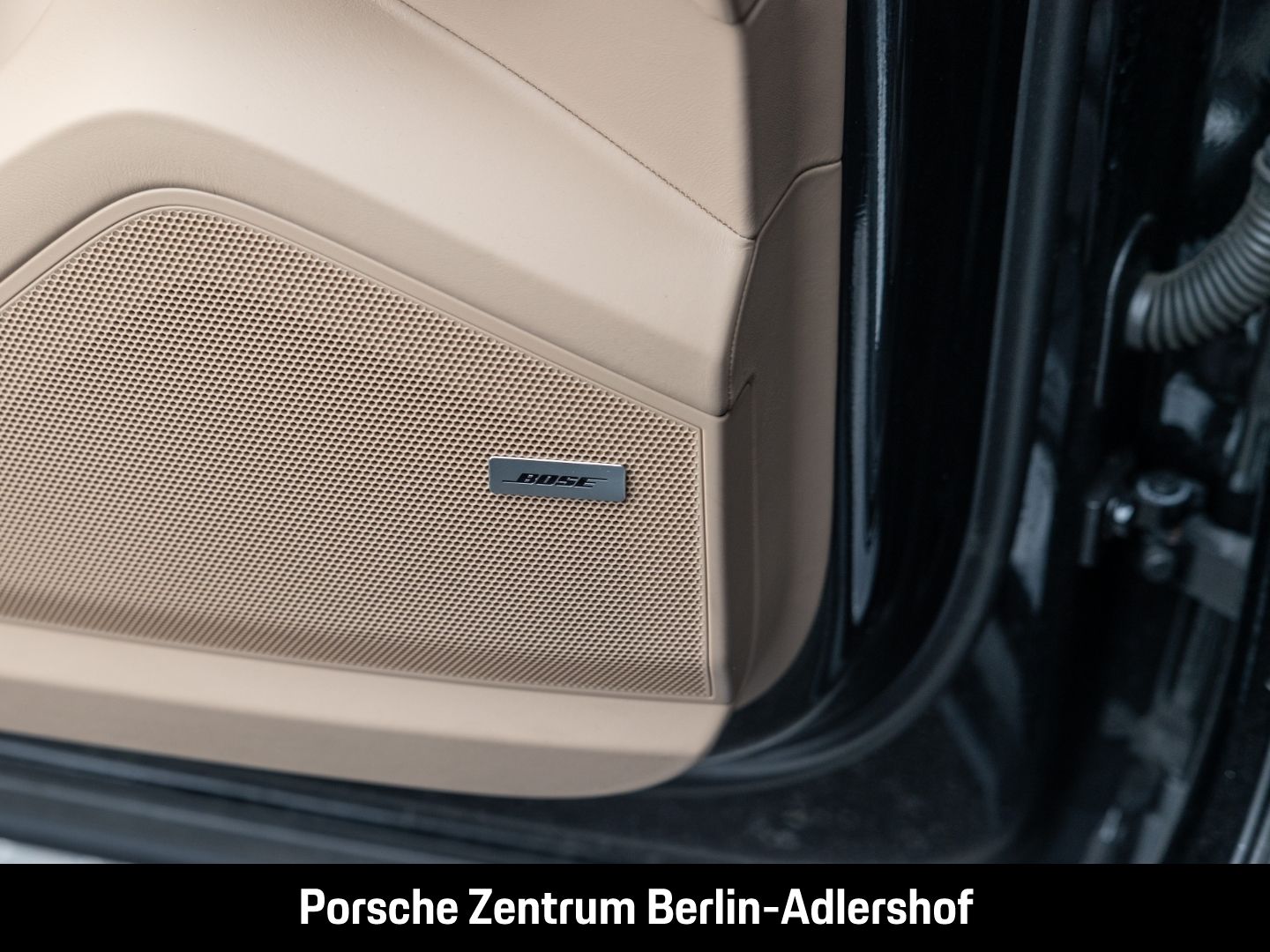 Porsche Cayenne E-Hybrid BOSE Rückfahrkamera Panorama