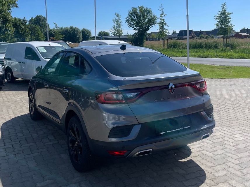 Renault Arkana TCe Mild Hybrid R.S. Line - Samsaru's Car Outlet