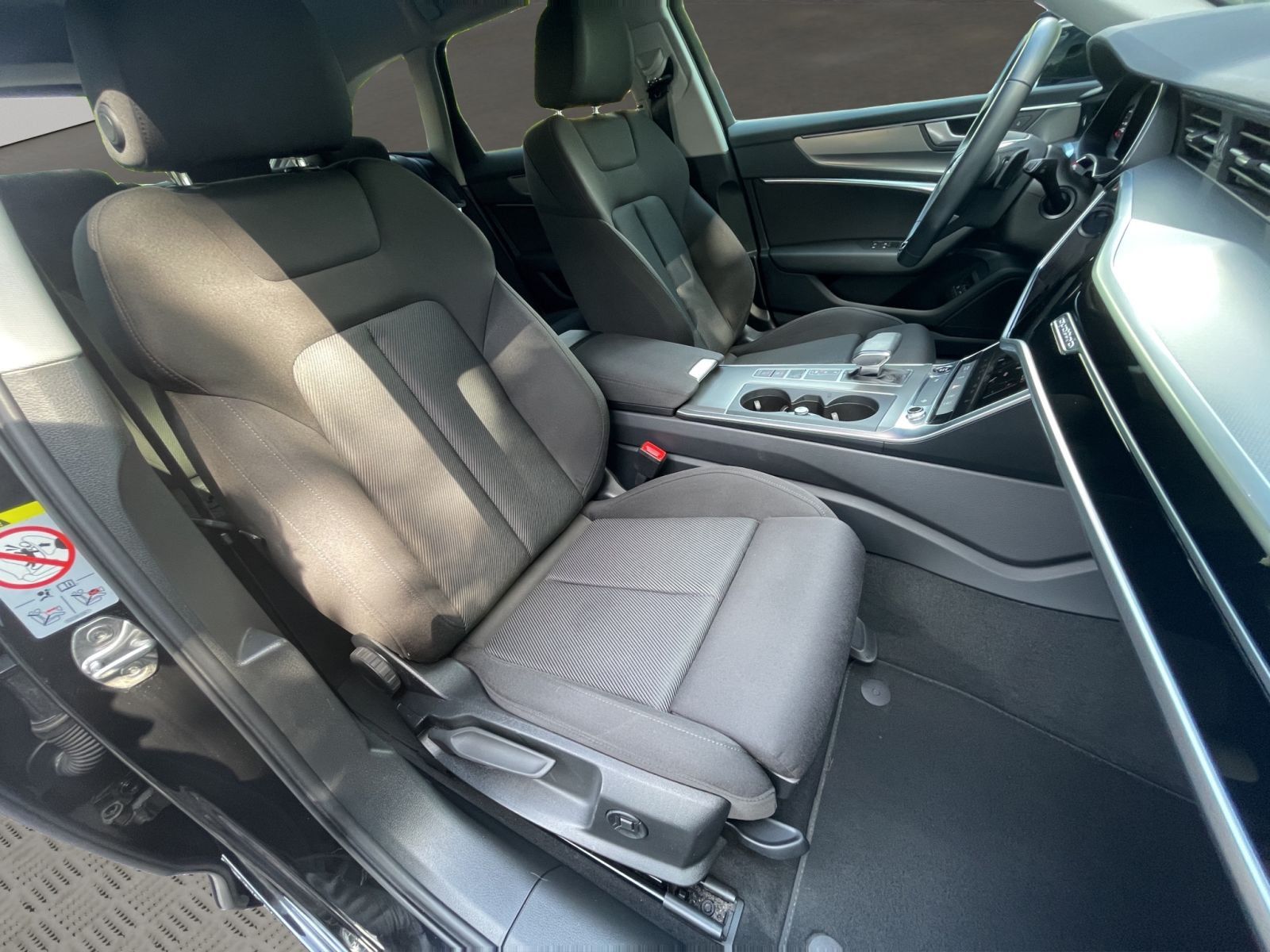 Audi A6 Av. 50 TFSI e quattro - Samsaru's Car Outlet