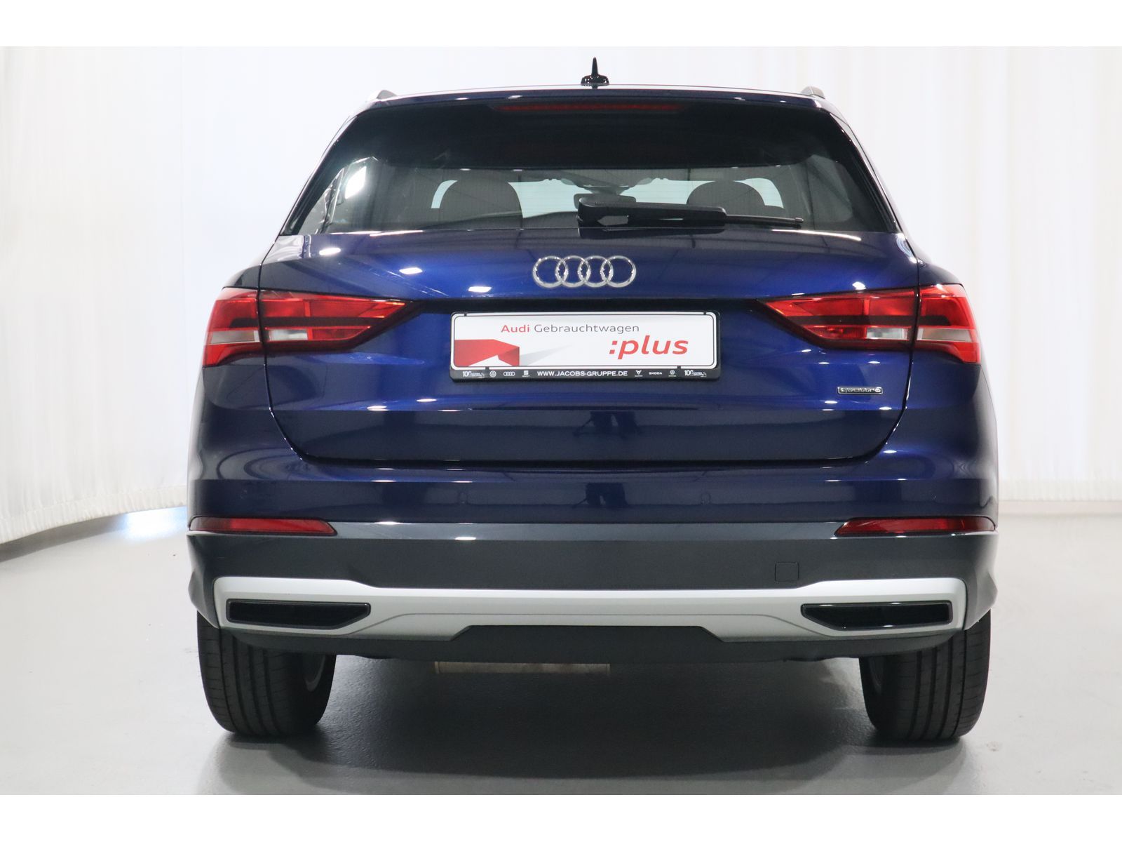 Audi Q3 40 TDI quattro advanced - Samsaru's Car Outlet