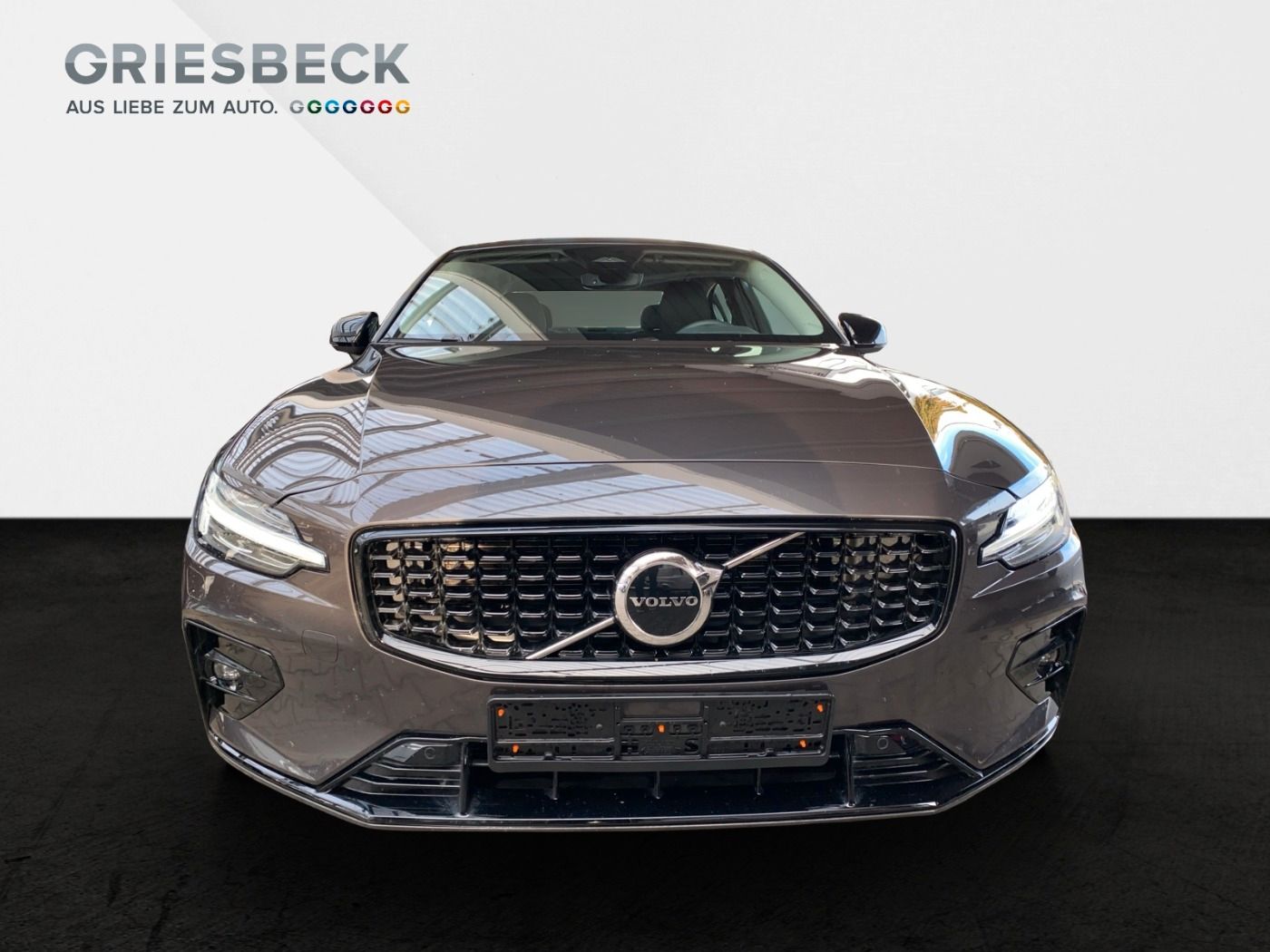 Volvo S60 B5 MHD Ultimate Dark AWD*ACC*HUD*20''