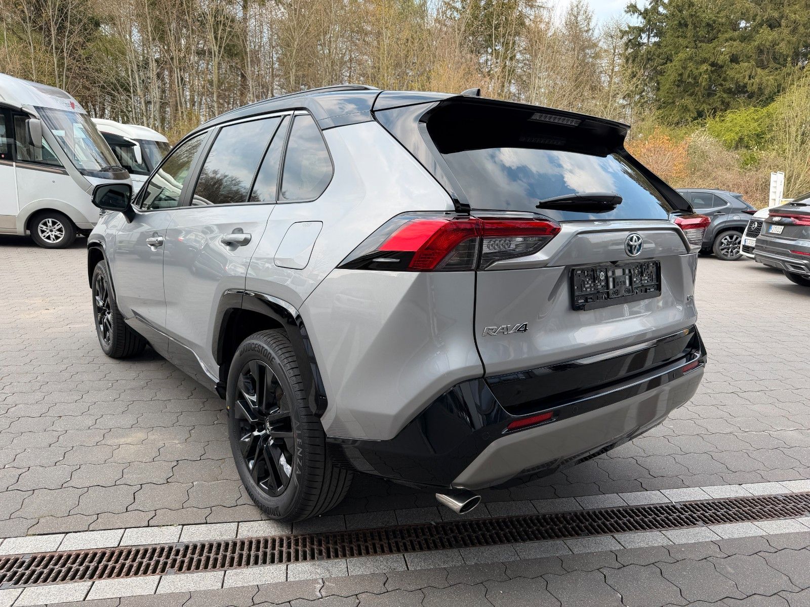 Toyota RAV 4 2.5 Hybrid 4x2 Style VOLL JBL+360°+LEDER