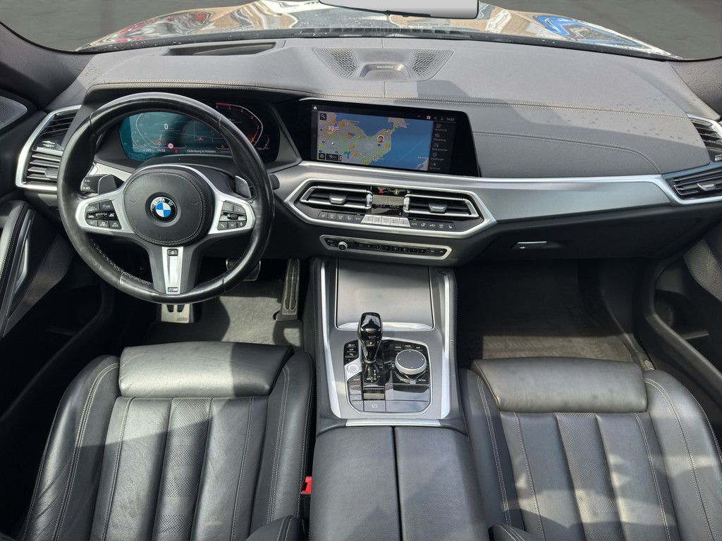 BMW X6 xDrive40d M-SPORT LASER HUD PANO B&W 20" AHK