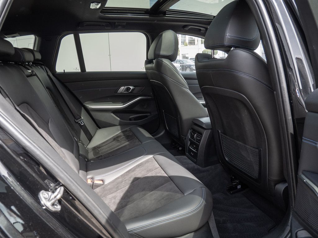 BMW 320d Touring M-Sport - Samsaru's Car Outlet