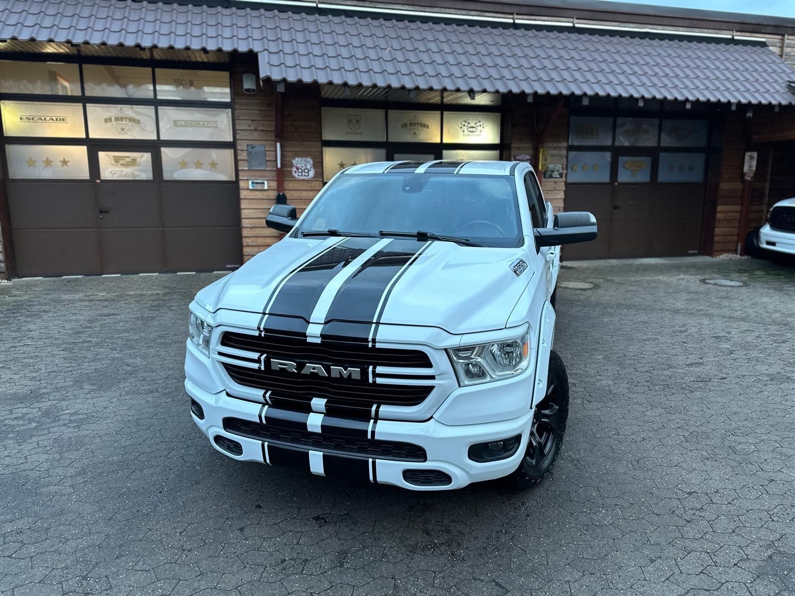 Dodge 5,7 V8*LIFT*LPG*AHK*NAVI*LED*LIFT*OFFROAD*SERVIC