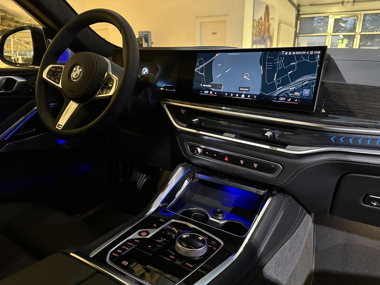 BMW X6 xDrive40d M Sport Pro Bowers Massage AHK 22"