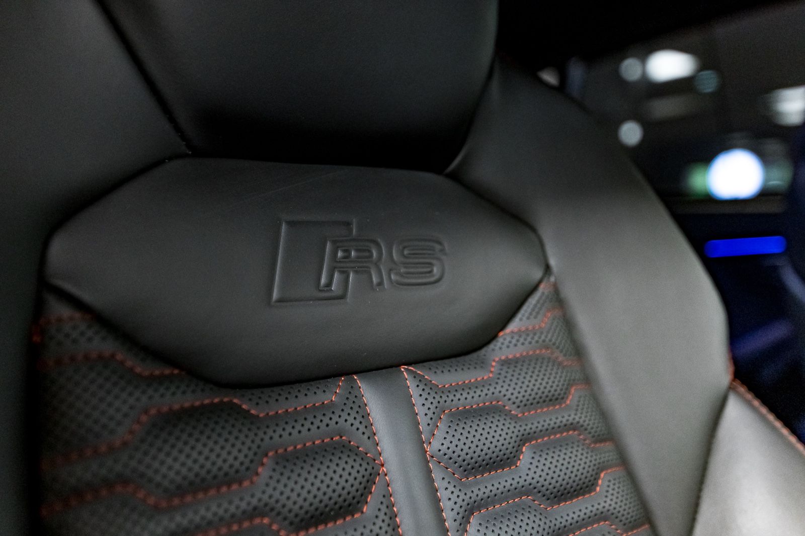 Audi RSQ8 RS Q8 TFSI quattro tiptronic