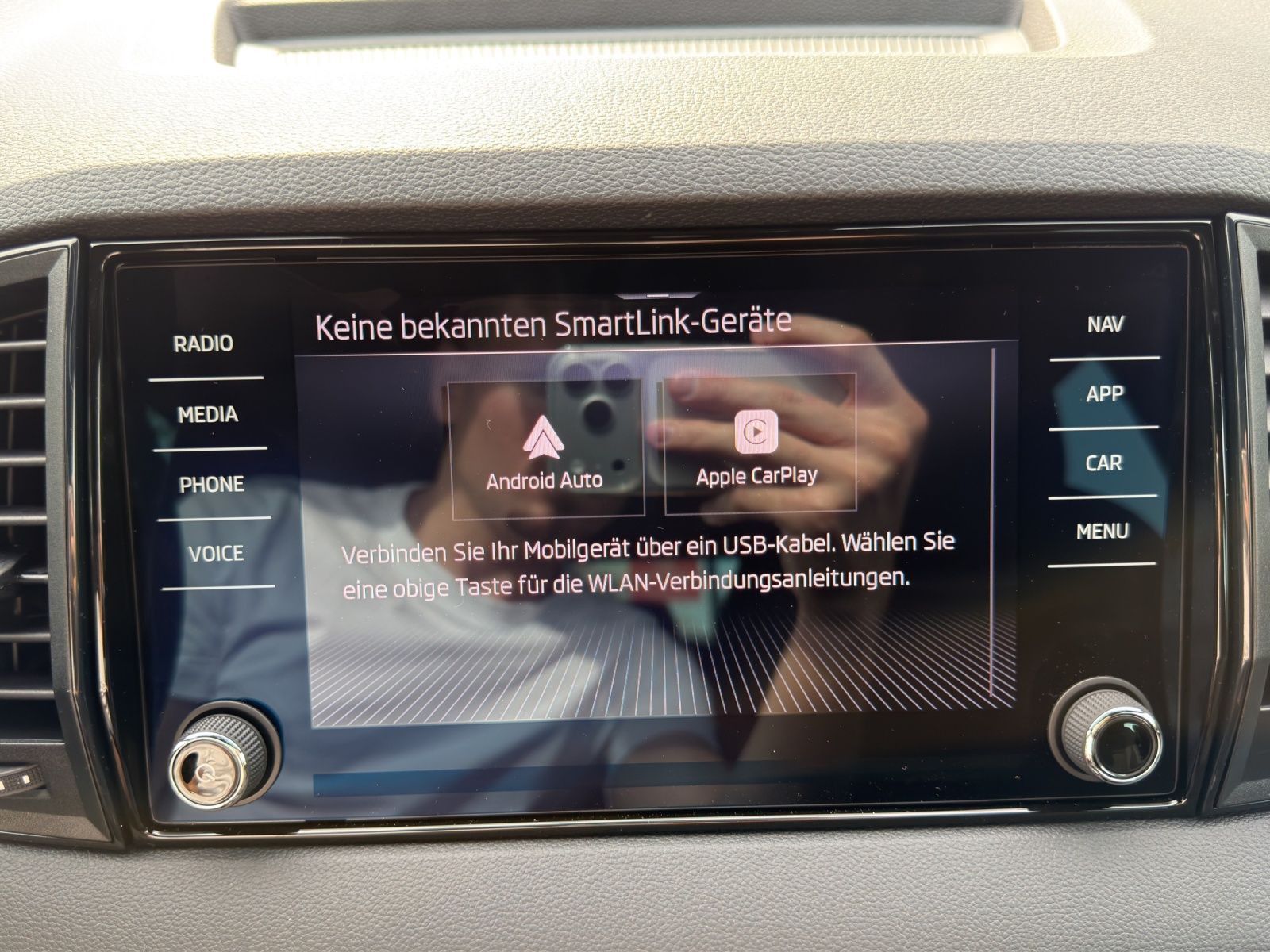 Skoda Karoq 2.0 TSI 4x4 SPORTLINE LM19 AHK KAMERA MATR