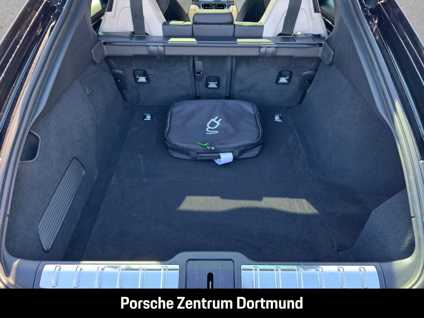 Porsche Panamera 4 E-Hybrid InnoDrive Head-Up Soft-Close
