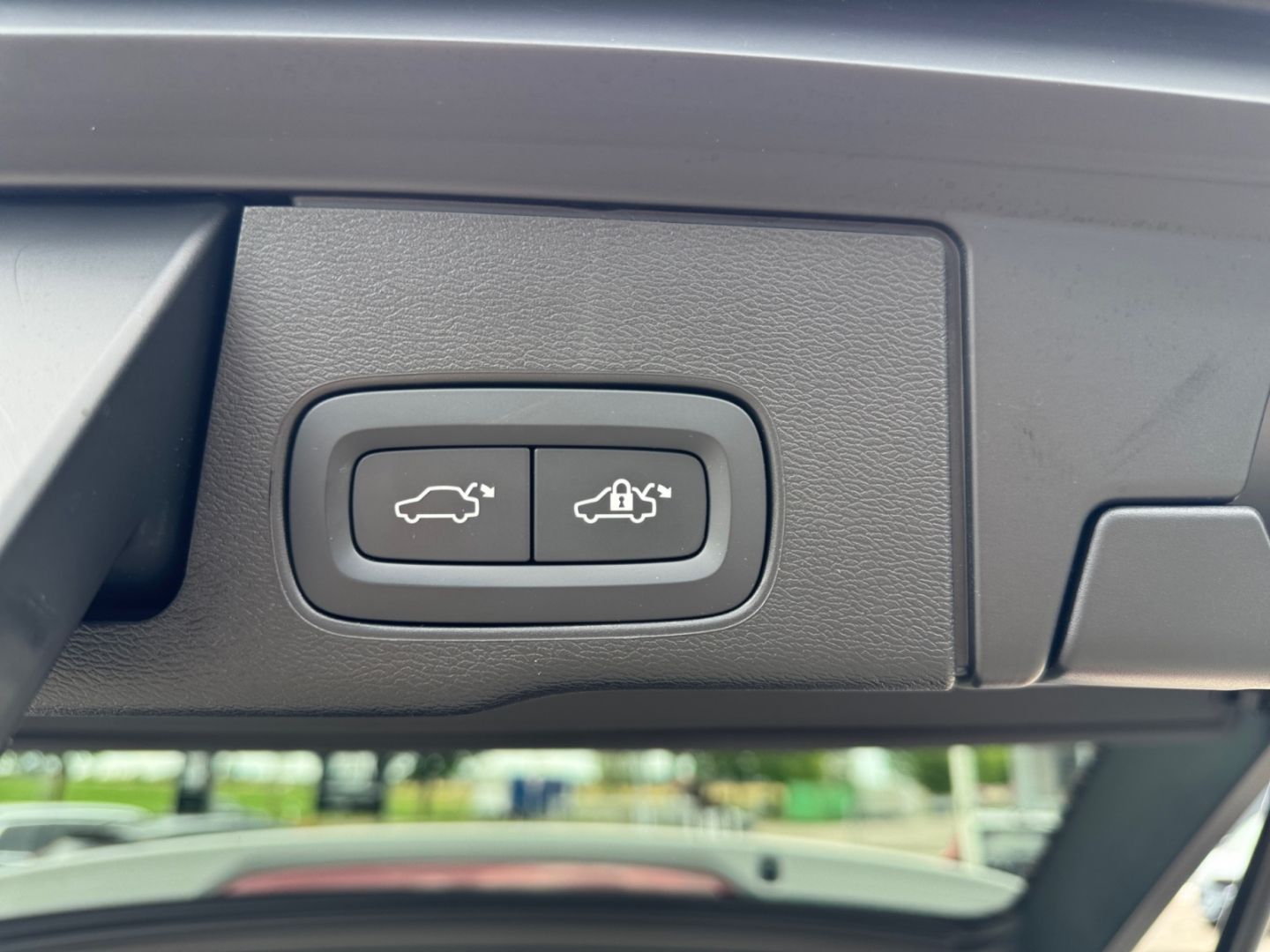 Volvo XC60 Ultimate Dark T8 AWD Bowers&Wilkins Luftfah