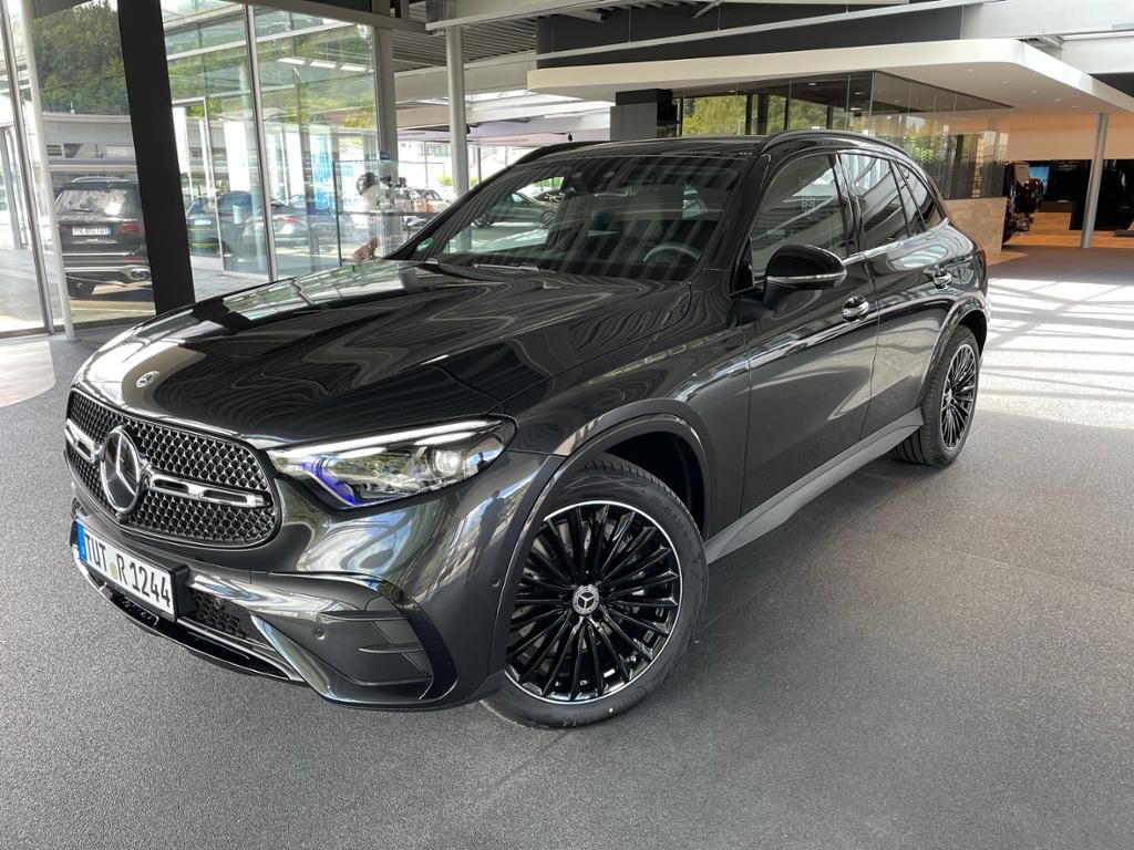 Mercedes-Benz GLC 300 d 4M AMG+AHK+PANO+360°+DIGITAL-LIGHT+MEM
