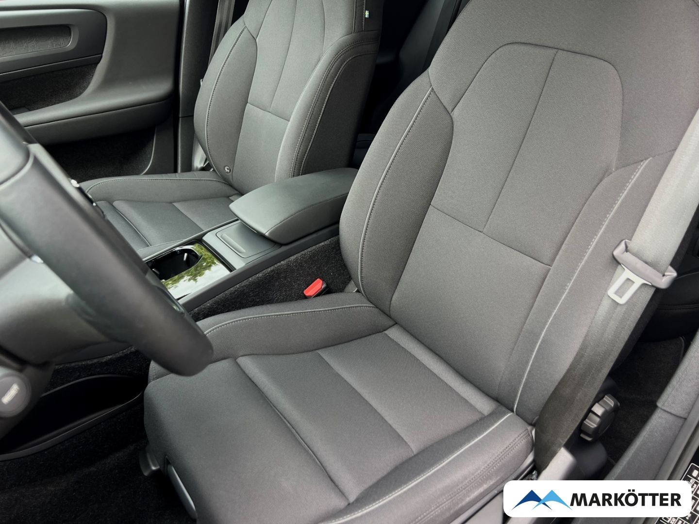 Volvo XC40 Recharge Single Motor Core AHK/SHZ/LHZ