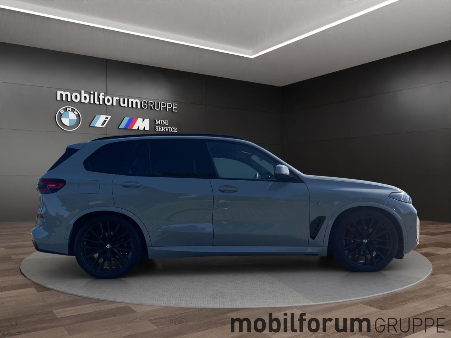 BMW X5 xDrive30d M-Sport Massage B&W Luft Sky Lounge