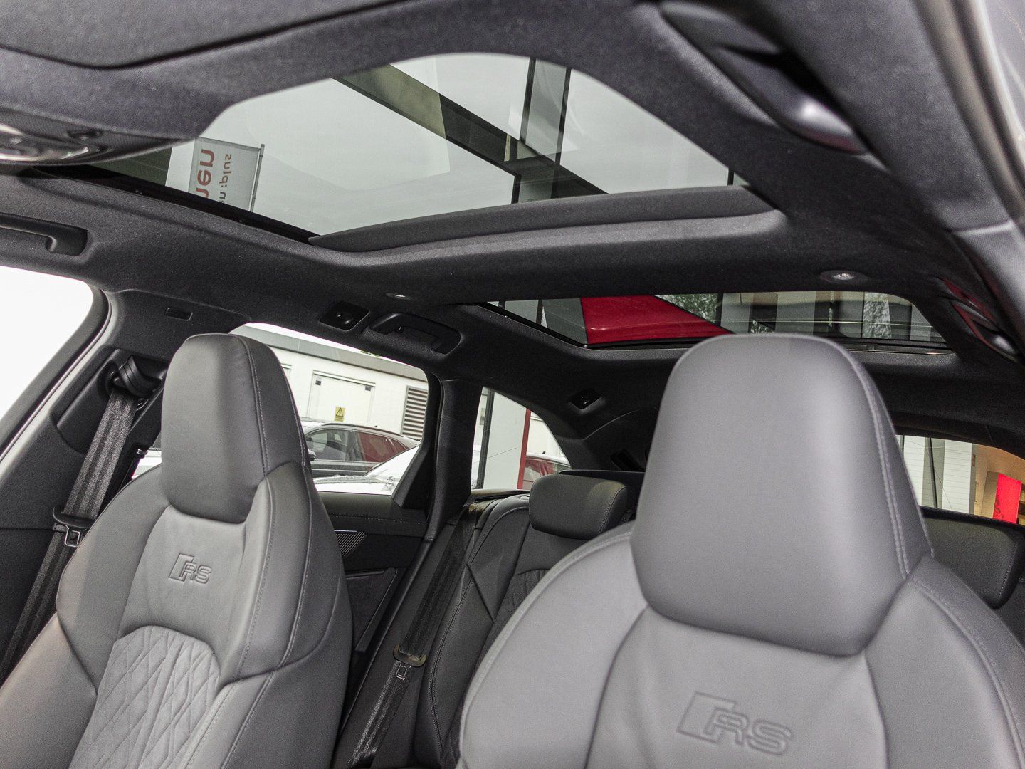 Audi RS6 Avant tiptronic