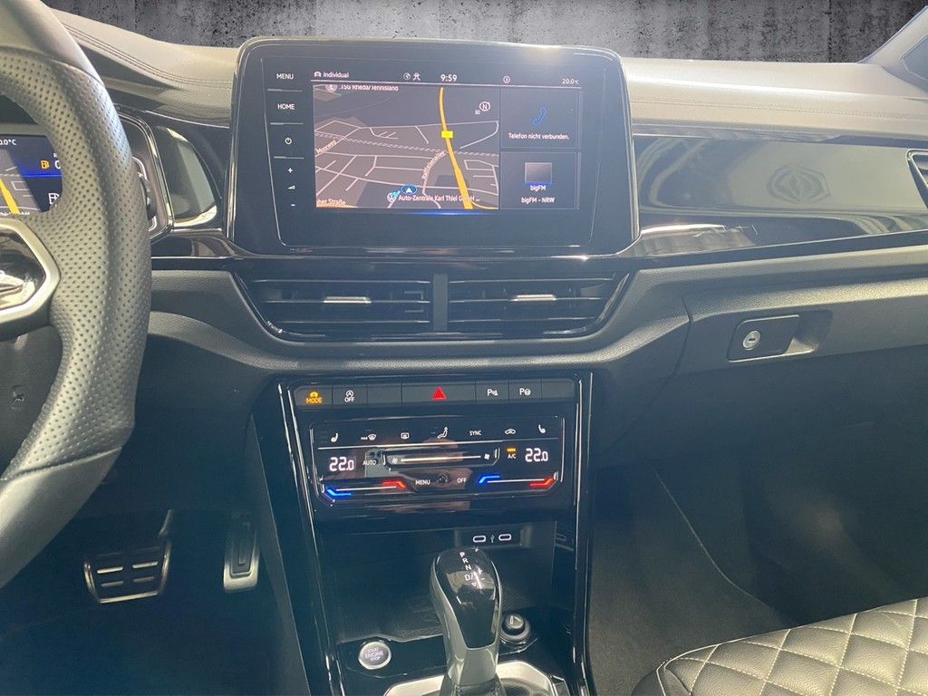 Volkswagen T-Roc Cabrio 1.5 TSI DSG R-Line - Samsaru's Car Outlet