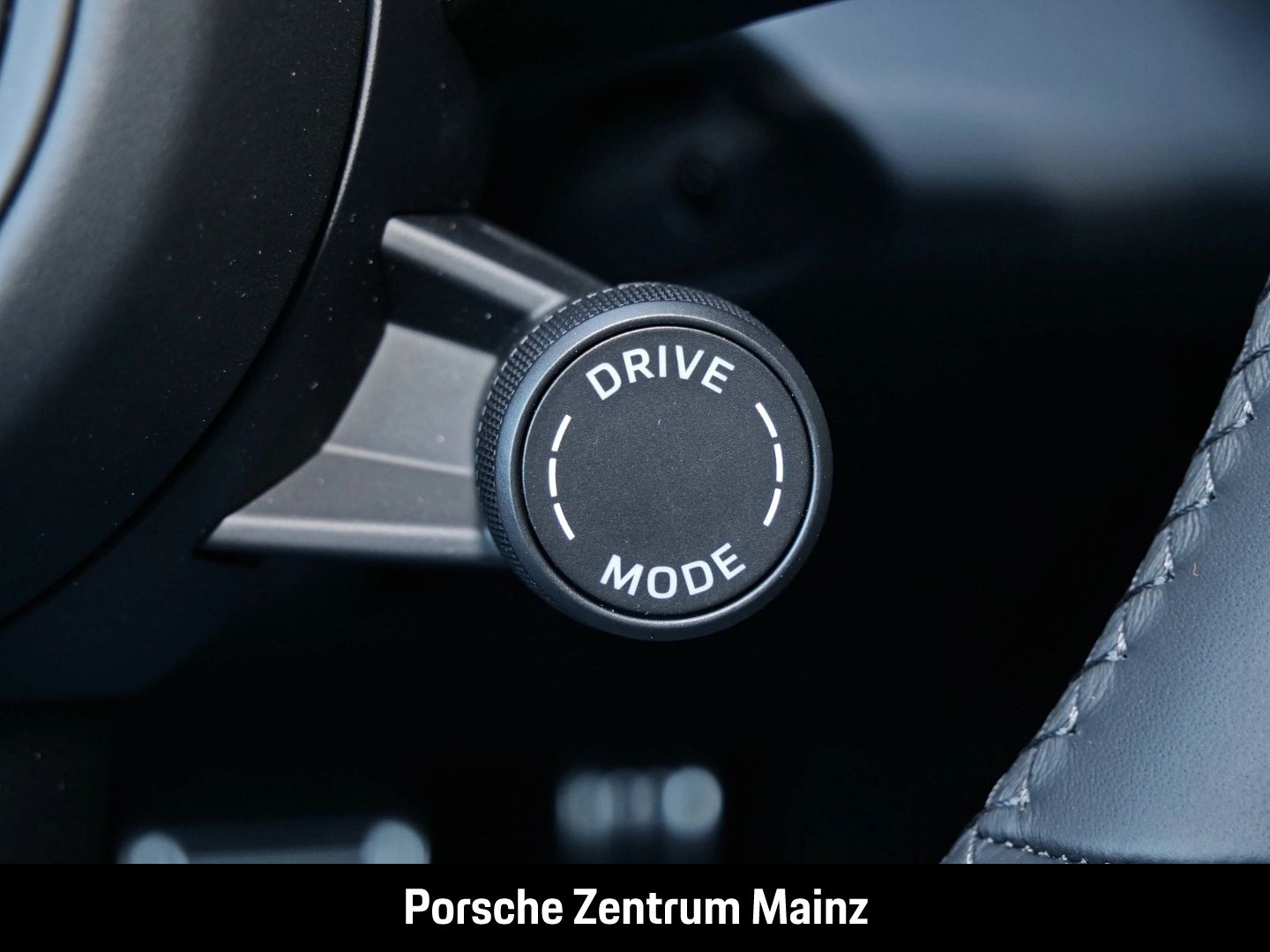Porsche Macan Turbo BOSE,Homelink,HUD,Beifahrerdisplay,3