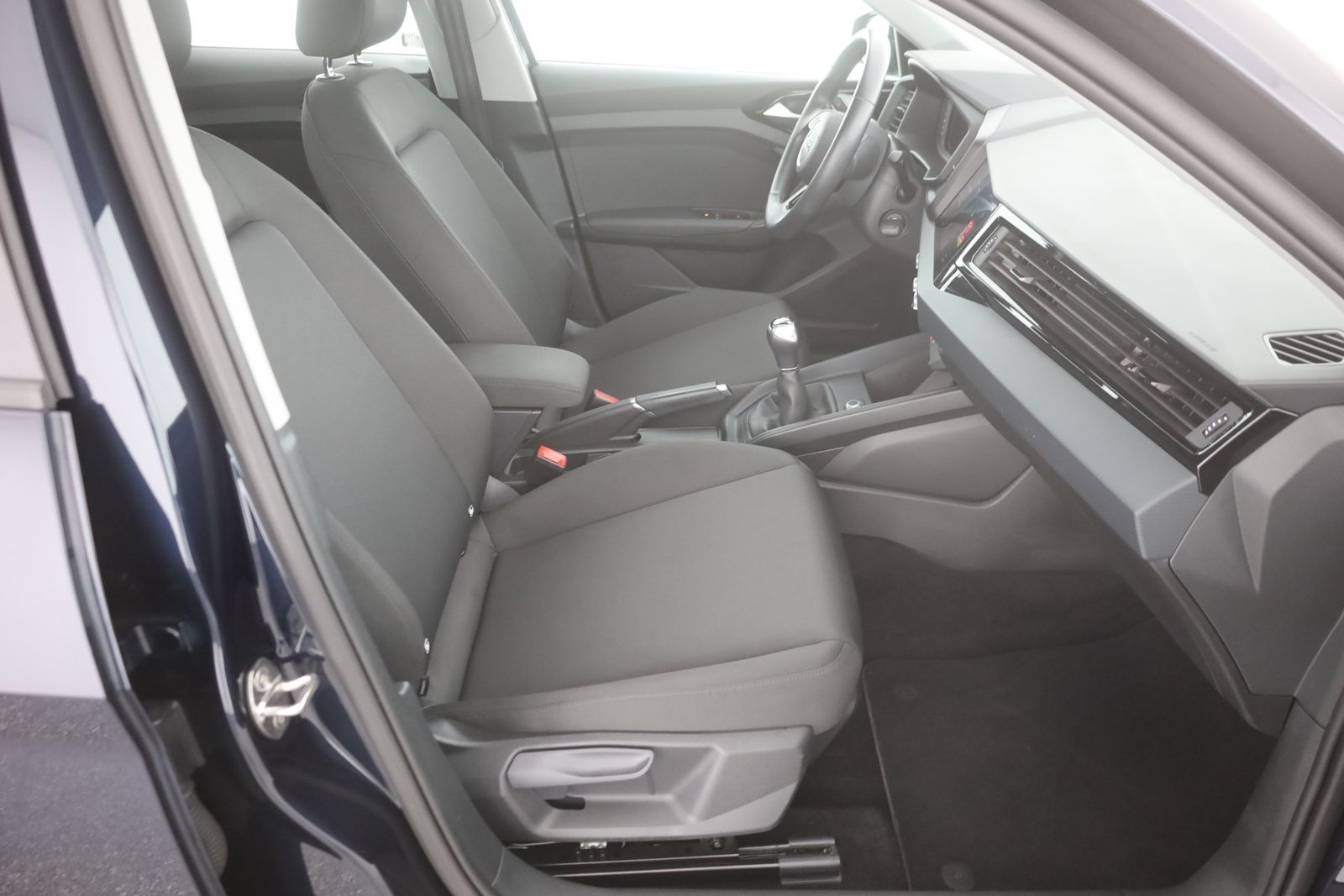 Audi A1 30 TFSI Sportback advanced - Samsaru's Car Outlet