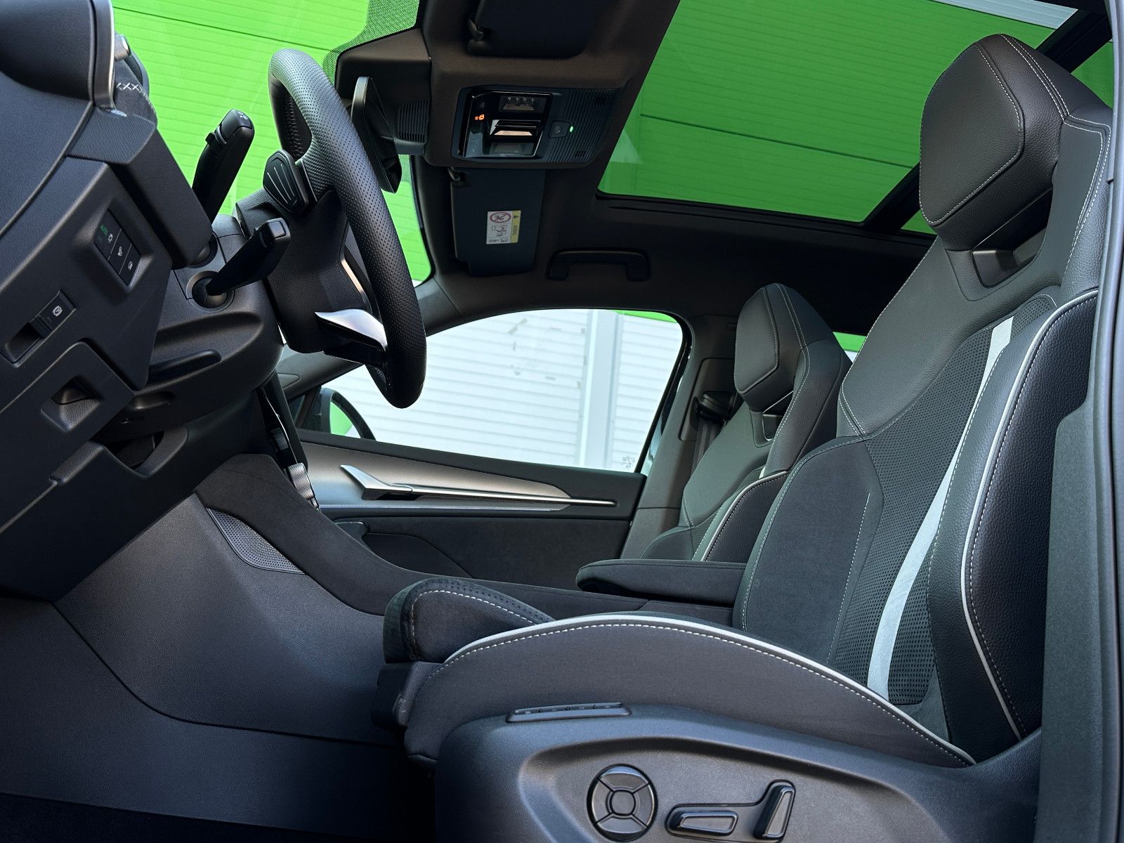 Skoda Sportline 193PS 4x4 PADACH Webasto DCC LM20"AHK