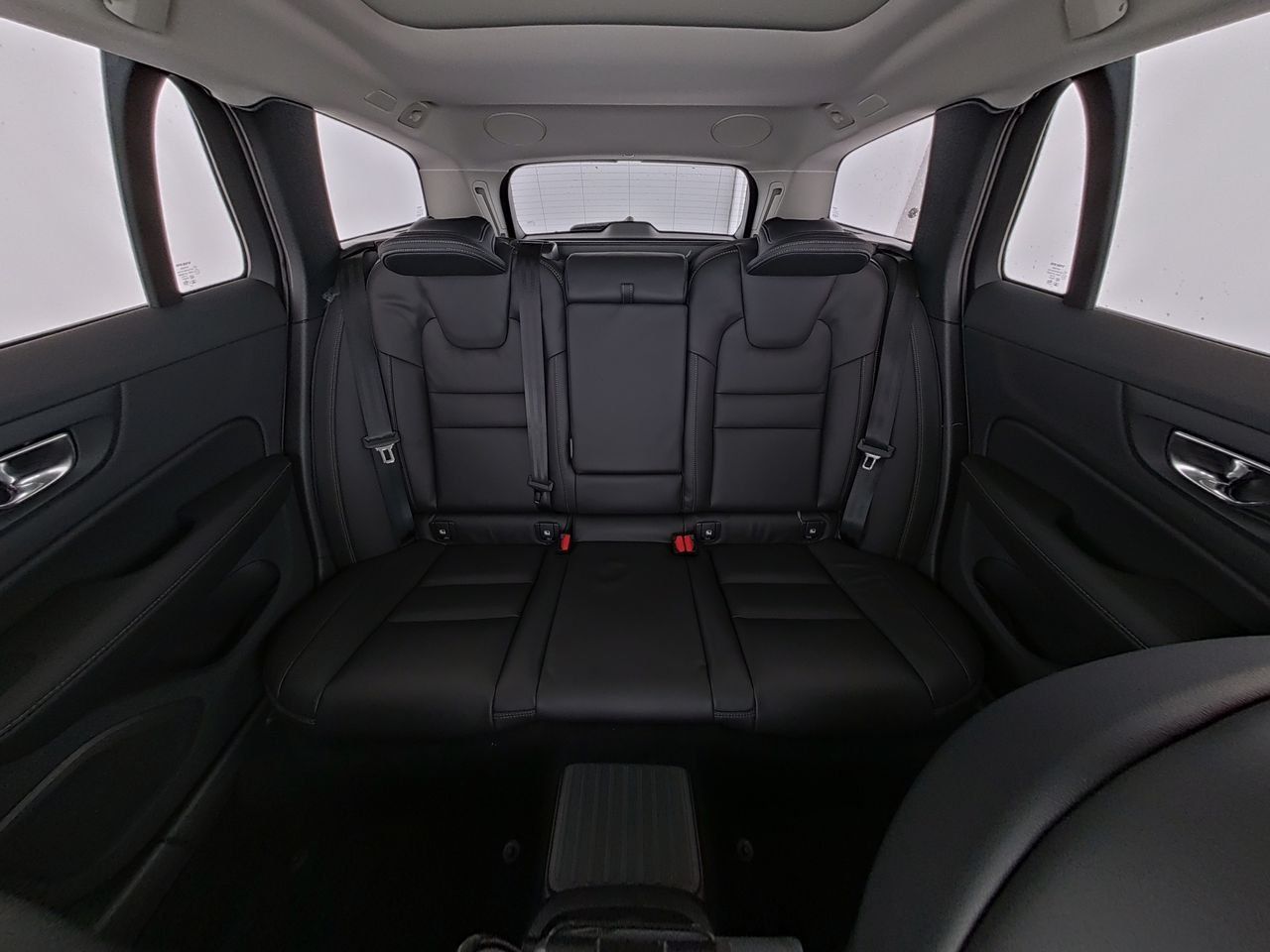 Volvo V60+T8+Recharge+AWD+GT+AHKsemi+Lenkradhzg+R-Kam+