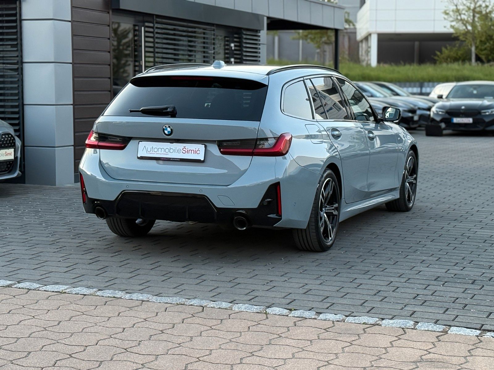BMW 320d xD M Sport AHK HuD 360° hifi ACC
