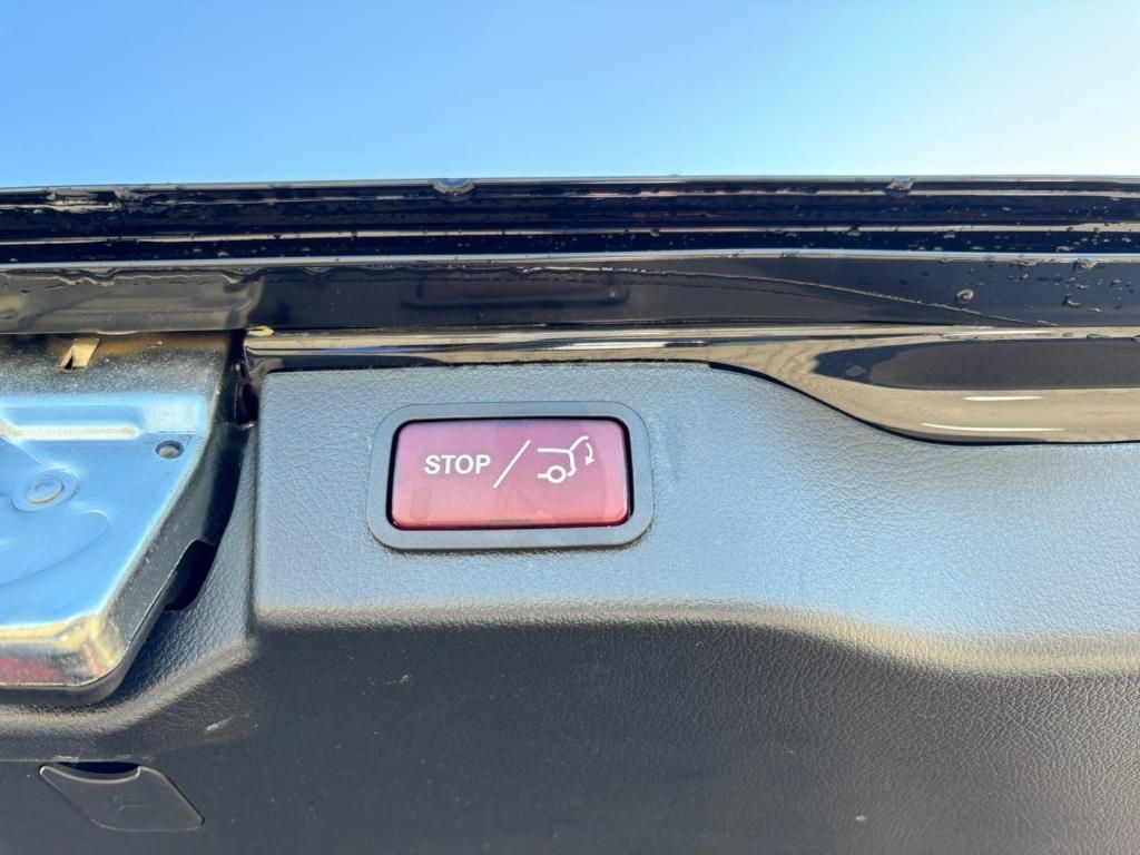 Mercedes-Benz V 250 d EDITION - Samsaru's Car Outlet