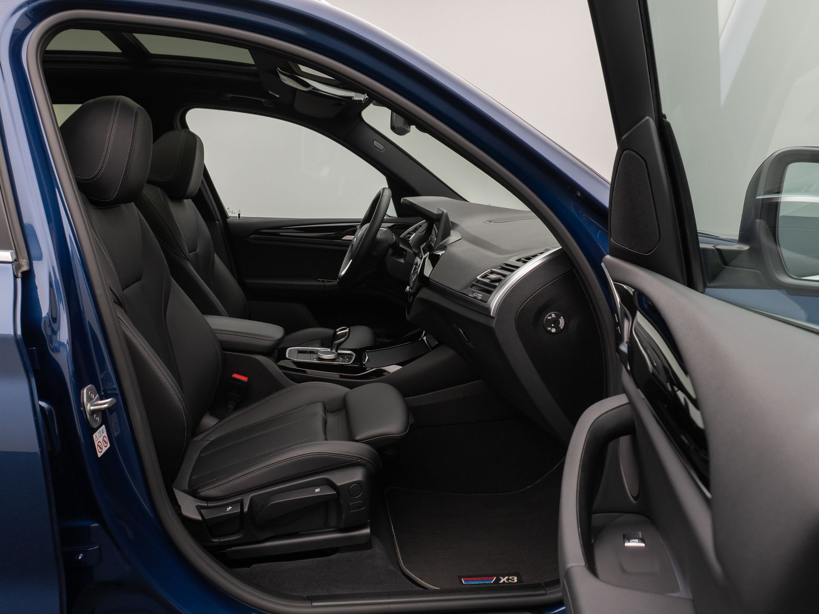 BMW X3 xD30i Sport - Samsaru's Car Outlet