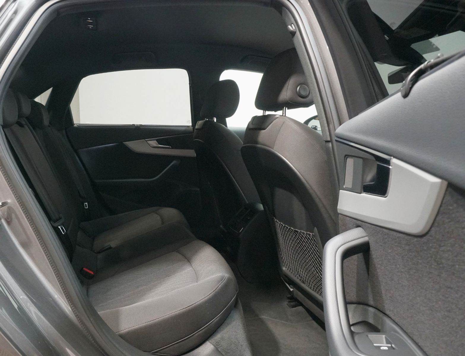 Audi A4 Lim. 40 TDI quattro S line 2.0 TDI*LED*RfK*