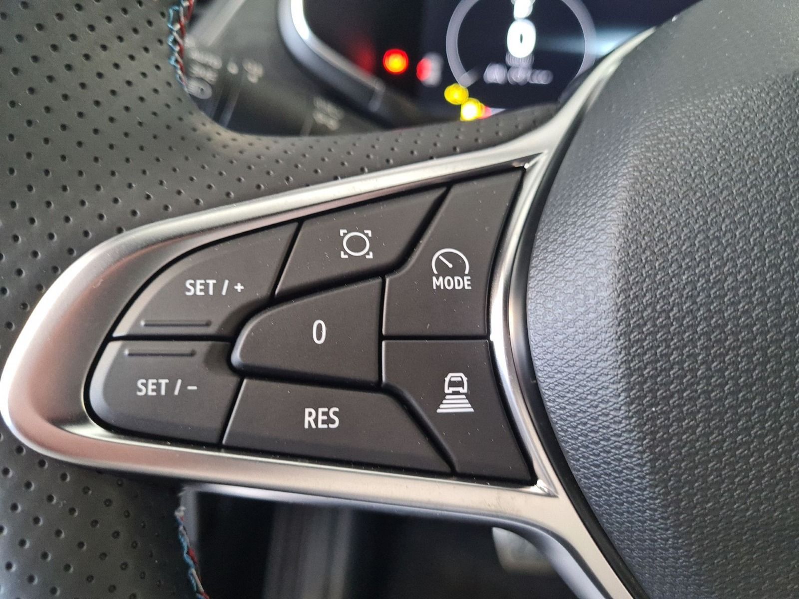 Renault ARKANA ESPRIT ALPINE Full Hybrid - Samsaru's Car Outlet