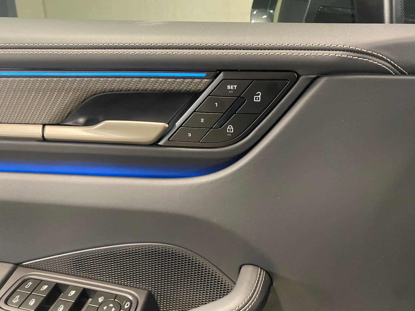 Porsche Macan Turbo | Panorama | AHK | Hinterachslenkung