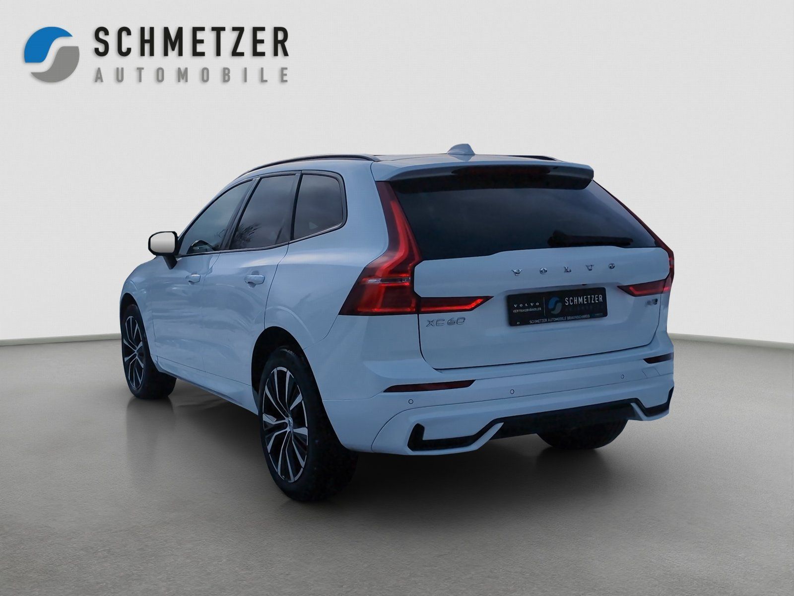 Volvo XC60+B5+AWD+R-Kam+Panor+Harman+Voll-LED+Lenkradh