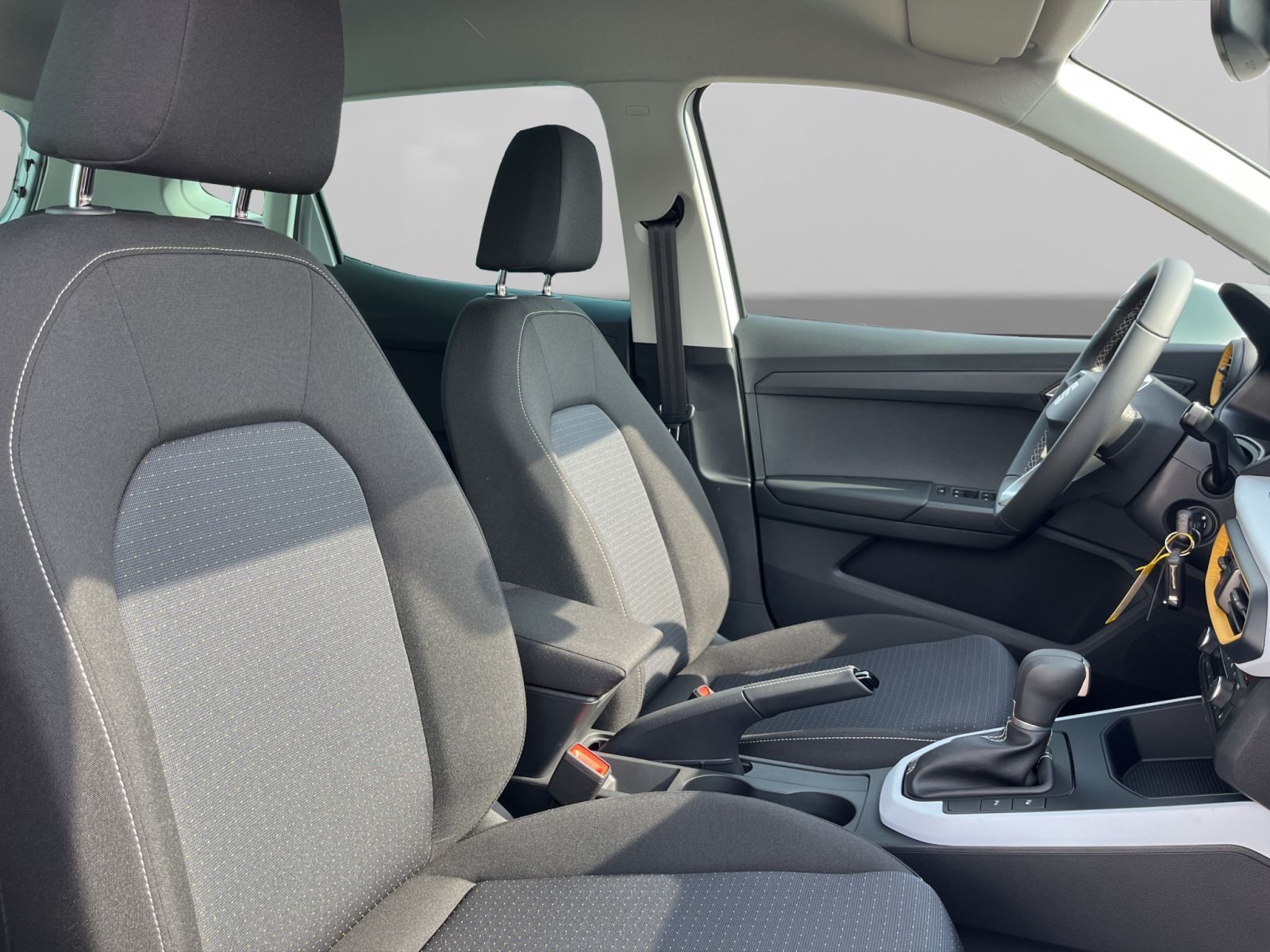 Seat Arona Road Edition 1.0 TSI DSG AHK+LED+ACC+Navi+