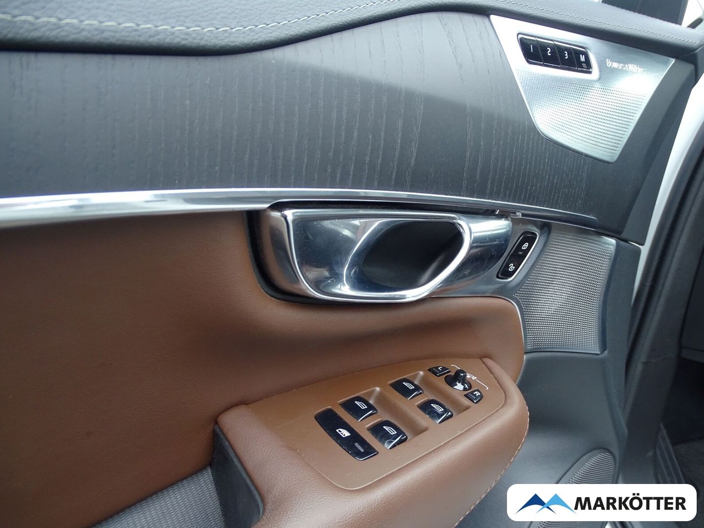 Volvo XC90 Inscription Recharge Plug-In Hybrid AWD 7-S